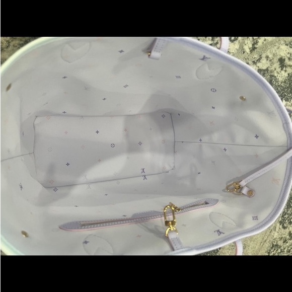 Louis Vuitton Neverfull MM Sunrise Pastel - Picture 4 of 15